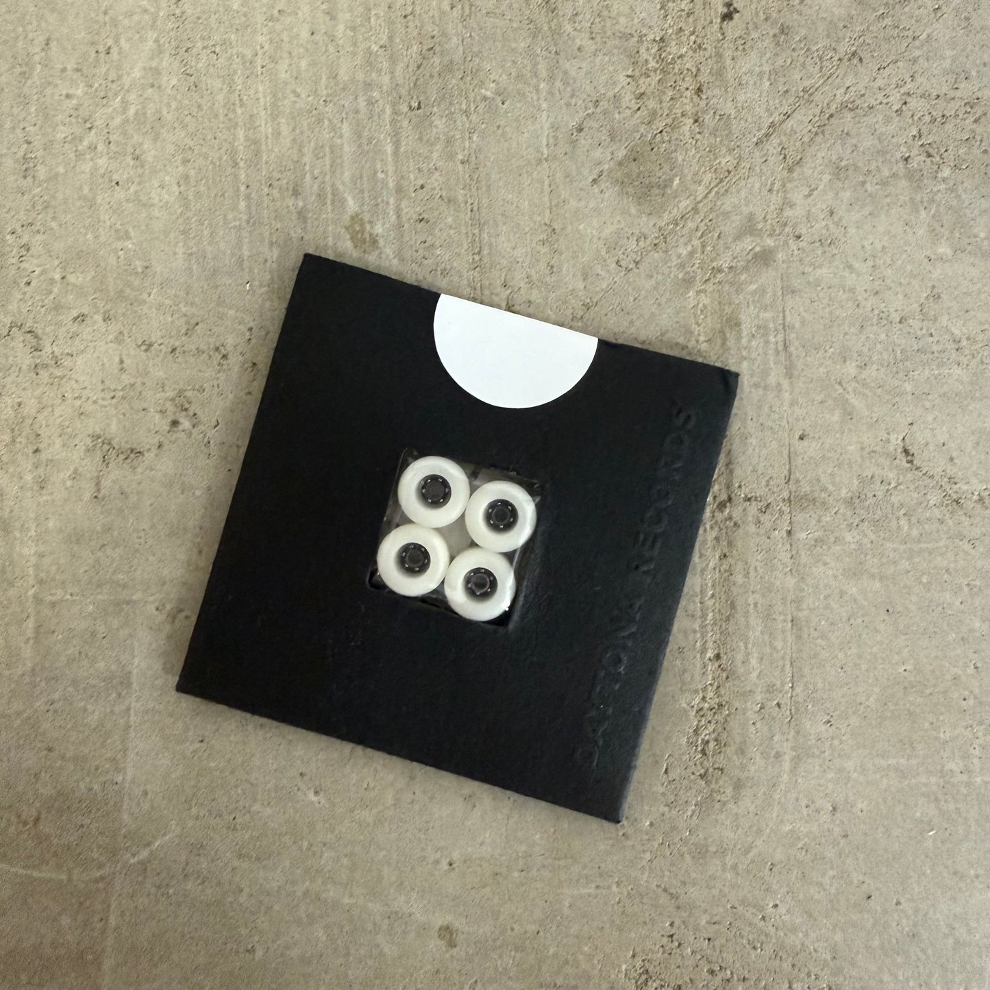 White Daytona Records wheels